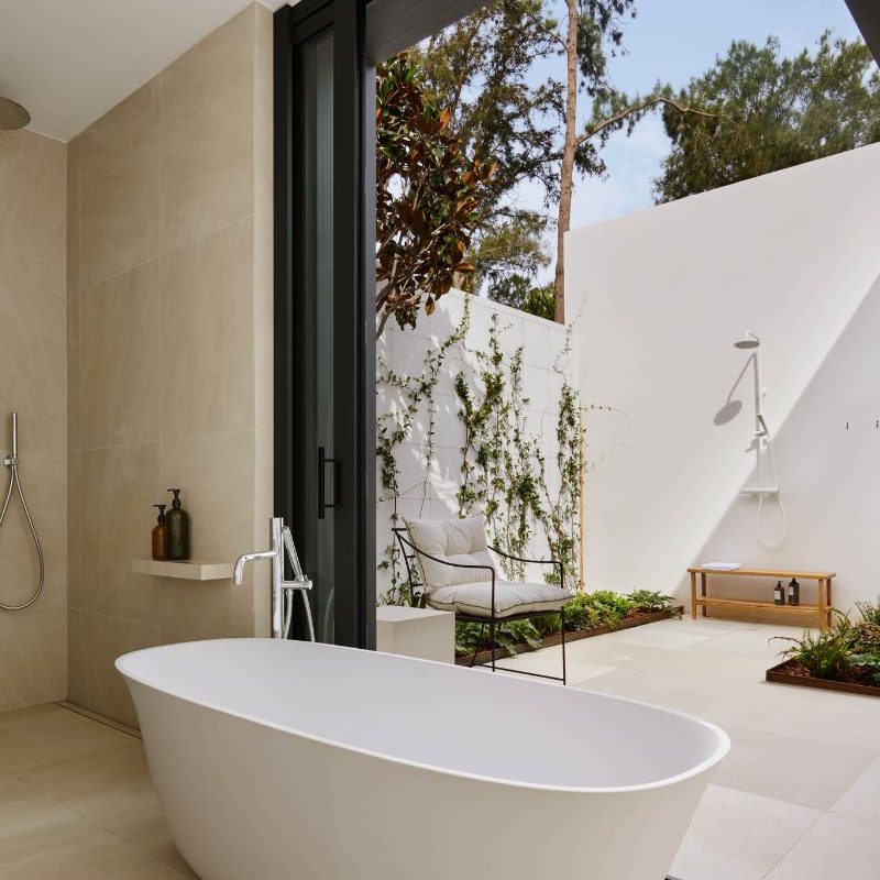 banera-exenta-exterior-patio-privado.jpg